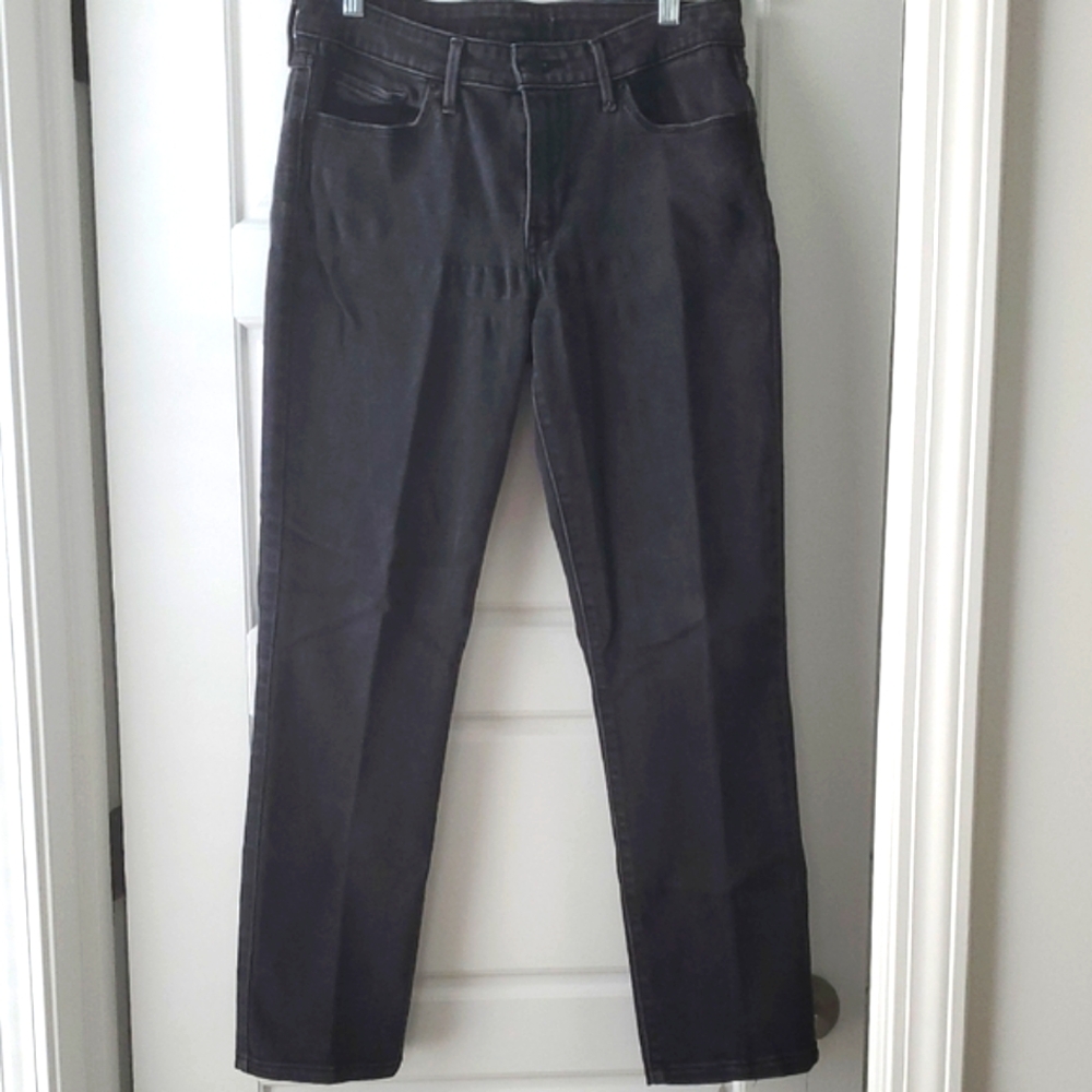 Levi's Classic Black Straight-Leg Jeans